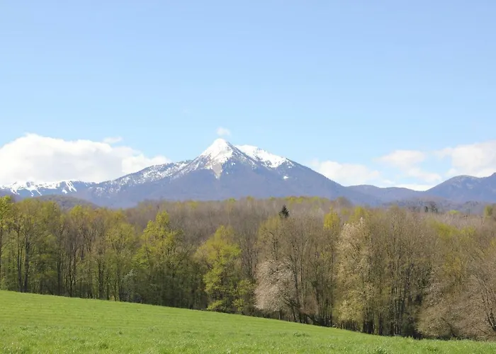 Maison Du Coue Pyrenees Mourtis Gite Pour 2 A 12 Pers